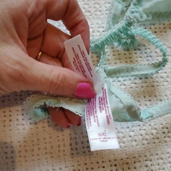 Enchanting Embellished Vneck 2 Piece Mint Green Sz M Negligee Sz S Thong - Picture 12 of 12